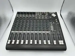 Mackie 1402-VLZ Pro