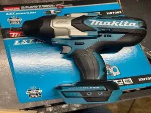 Makita Cordless High-Torque Impact Wrench XWT08Z