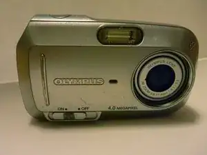 Olympus D590