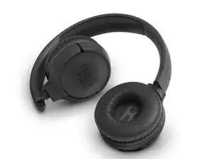 JBL Tune 520BT