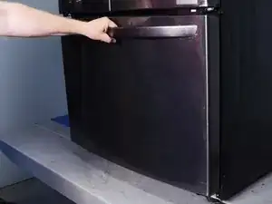 How to Remove the Freezer Drawer on an LG Refrigerator