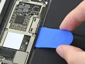 iPad Pro 9.7" Battery Blocking