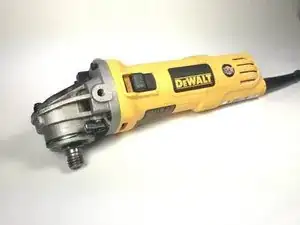 DeWalt DWE4011