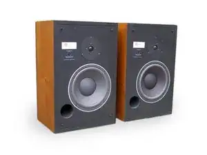 JBL L40