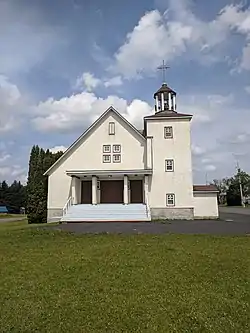 Church of Saint-Alexandre-des-Lacs in July 2019