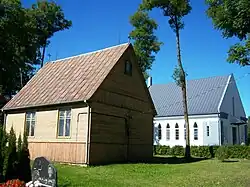 Old and new churches in Žvirgždaičiai