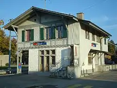 station building, street side (2008)