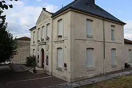 The town hall in Ambonville