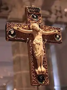 10th century Anglo-Saxon reliquary cross "corpus" on a German cross