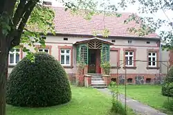 House #9, Banzendorfer Straße