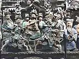 A scene from the roof of the temple shows actors depicting a duel between Guan Yu and another fighter