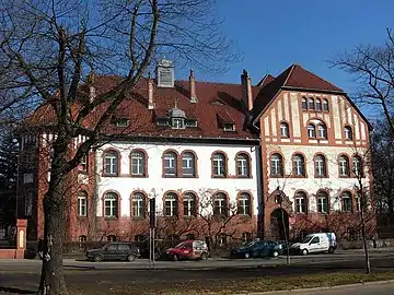 Main view from the street