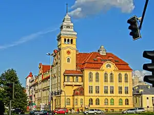 Building from Focha street