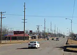 Looking east along West Doolin Avenue