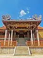 Boon San Tong Khoo Kongsi: One of the two ancestral temples of the Khoo clan in Penang. It was built in 1878 by the Hai Kee Kak branch of the clan.