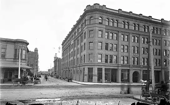 Bradbury Building in 1894, then anchoring the southwestern end of the business district