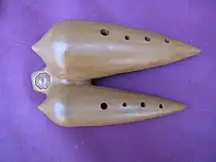 A double-chambered inline ocarina