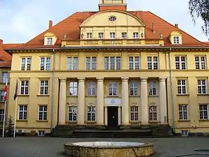 War College building in Bydgoszcz from Gdanska street