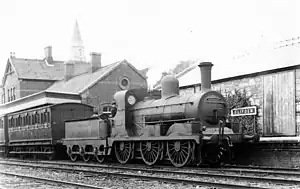 No. 589 at Clifden before its 1941 rebuild with a Belpaire boiler and with wheel arch access cut-outs.