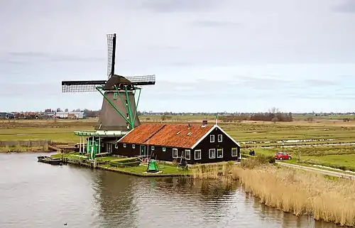 Image 12De Zoeker, ZaandamPhoto: MurdockcrcDe Zoeker ("The Seeker") is a windmill located in the Zaanse Schans, Zaanstad, Netherlands used to extract oil from seeds. Built in 1672, it is the only such mill still in operation, and is one of five remaining oil mills in the area.More selected pictures