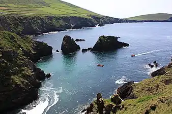 Jagged coastline near Dunquin pier