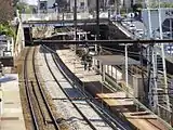 Island platform and, to the left, side platform for the direction of Paris-Montparnasse