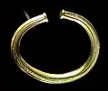 Gold armring