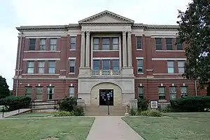 Grant County Courthouse in Medford (2017)