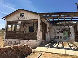 An abandoned house in Goldtown