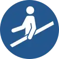 M012 – Use handrail