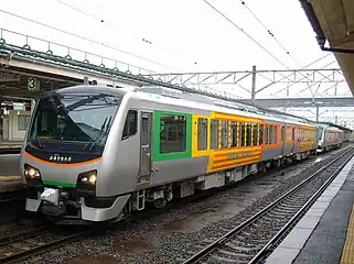 An HB-E300 series hybrid DMU