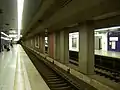 The Keikyu platforms in November 2008