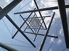 Kenneth Snelson's Needle Tower art sculpture.