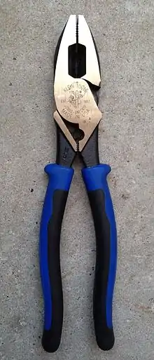 Lineman's pliers or combination pliers