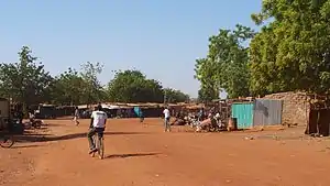 downtown Lâ-Todin with the central market in the background