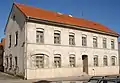 Old schoolhouse, Erdinger Straße