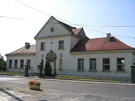 The town hall of Bouchavesnes-Bergen