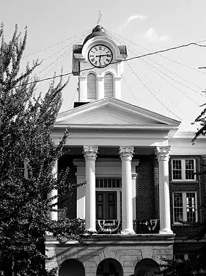 The Marshall County courthouse in Holly Springs