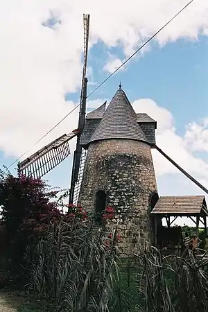 The Bézard Windmill, northwest of Capesterre