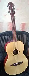 guitarra de golpe