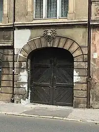 Carriage portal