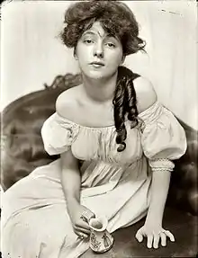 Miss N(Portrait of Evelyn Nesbit), 1903