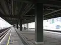 Ngau Tau Kok station in January 2008, before platform gates were installed.