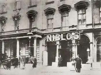  Exterior of Niblo's Garden