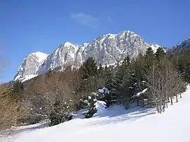 A view of the mountain of Mémises