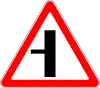 2.3.3 Secondary road junction