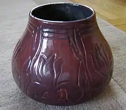 Vase potted by Joseph Meyer and decorated by Sara Levy (1905)