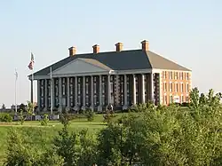 Intersection of Interstate 29 and Highway 212: The Redlin Art Center