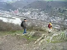 The Rheinsteig in winter, Roßstein between Kaub and St. Goarshausen, view of Oberwesel