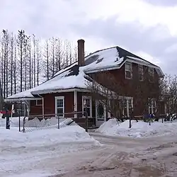 Former train station in Riverside-Albert